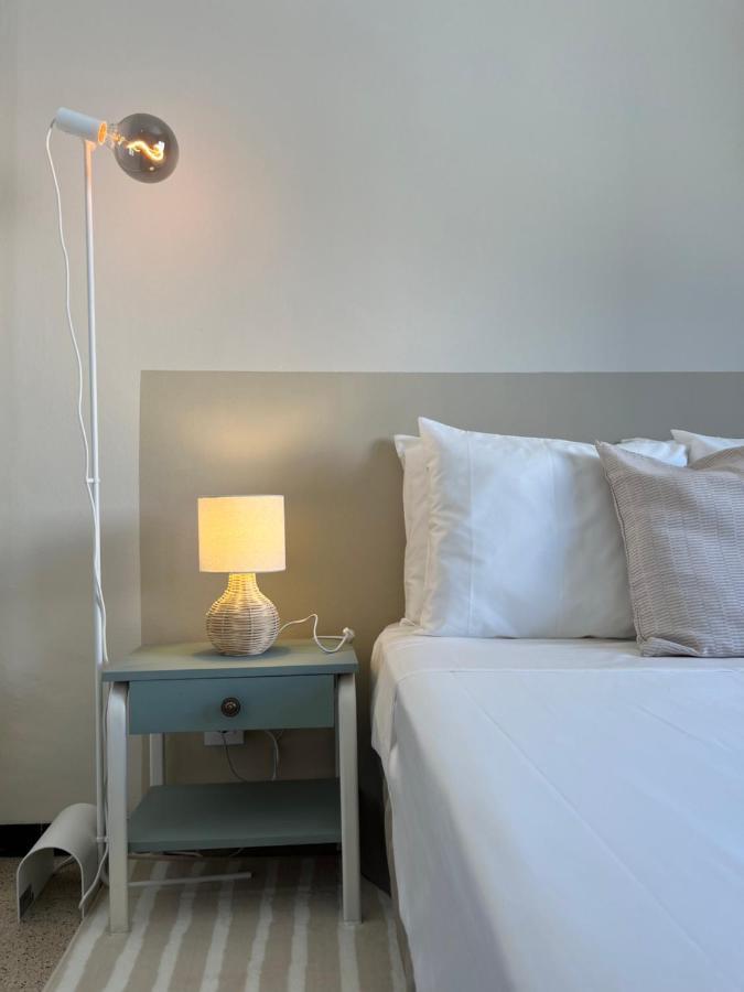 Calma Marina Roses Apartment Luaran gambar
